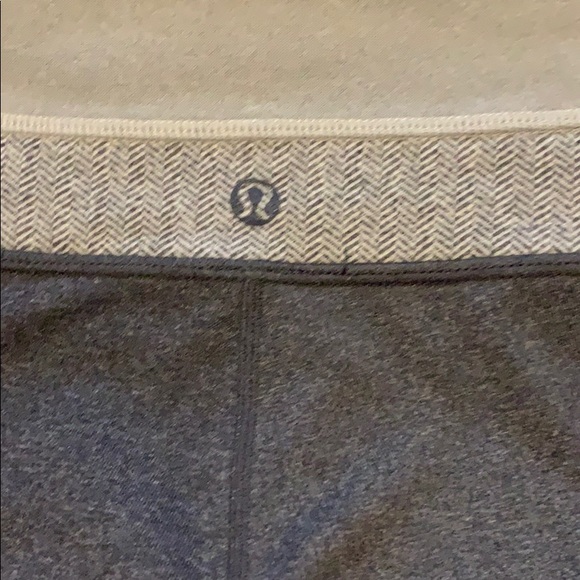 Lu lu lemon yoga pants - Picture 3 of 3